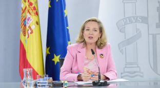 Las exportaciones encadenan siete meses de caídas y abocan a 2023 a un cierre en negativo