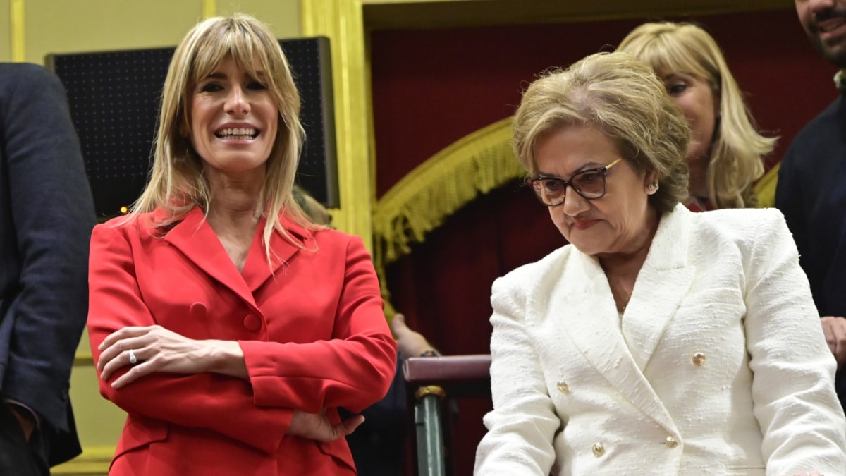 La mujer y la madre de Pedro Sánchez, las otras ‘protagonistas’ del debate: así ha sido su apoyo