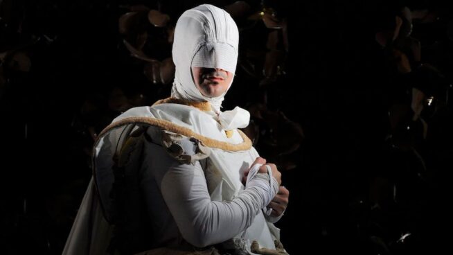 ¿Qué escritor se esconde tras las faldas de María de Zayas?