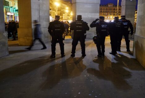 La Policía expulsa a ocho extranjeros de Bilbao por diferentes delitos de «alarma social»