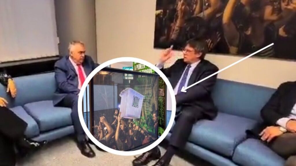Fotografía retirada del Parlamento Europeo en la sala en la que se reunió la expedición socialista con Puigdemont. Europa Press. 