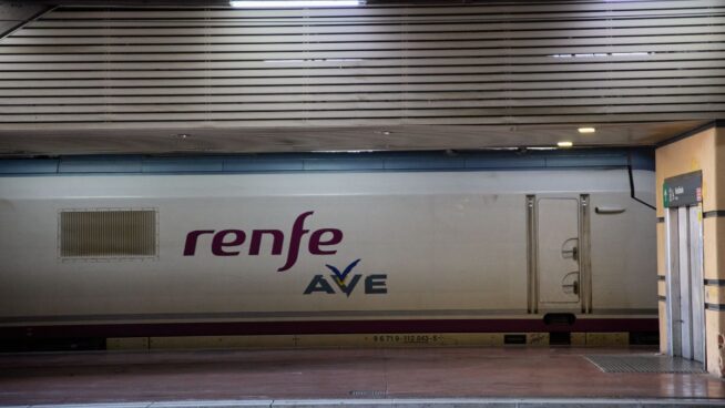 Los sindicatos de Renfe y Adif estudiaron no ir a la huelga para no coincidir con la de Vox