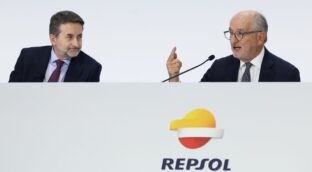 Repsol amenaza con llevarse proyectos a Portugal y Francia si sigue el impuesto temporal