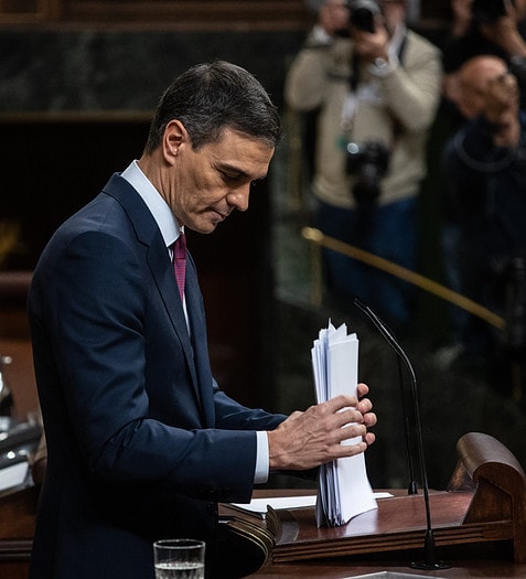 La primera jornada del debate de investidura de Pedro Sánchez, en imágenes