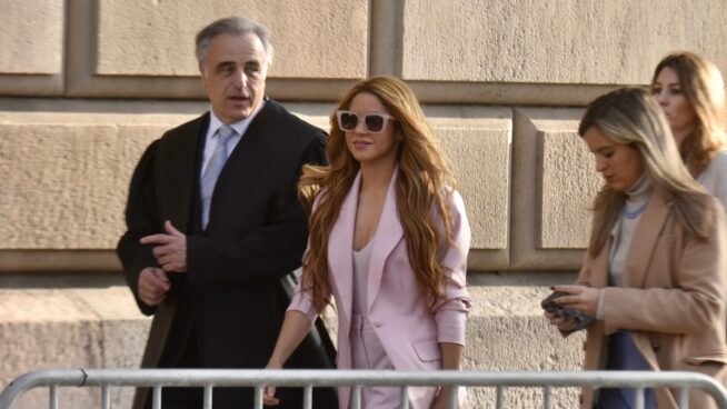 El abogado de Shakira: si se hubiera enamorado de Ramos «le habría costado menos dinero»