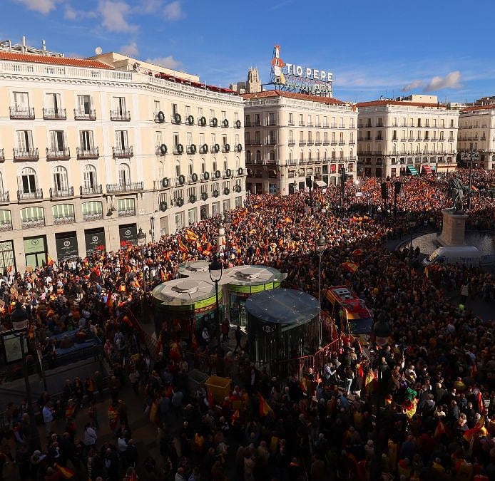 El PP moviliza a cientos de miles de ciudadanos en toda España contra la amnistía