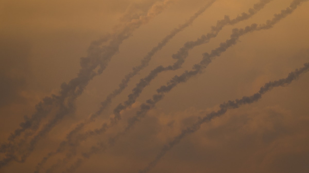 Hamás ataca con cohetes varias zonas de Israel tras la ruptura de la tregua