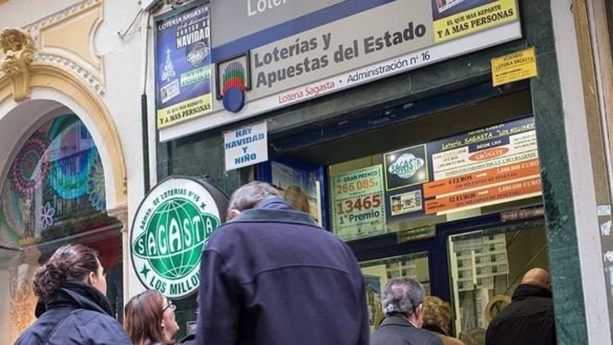 Las administraciones de Sevilla más agraciadas para comprar Lotería de Navidad