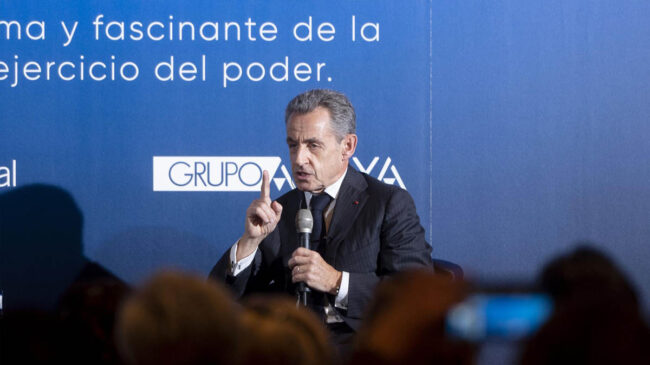 Sarkozy avisa: la división de España sería un «drama» y un «gran problema» para Europa
