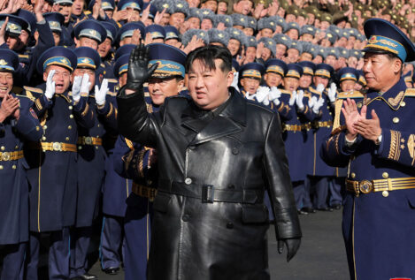 Kim Jong Un amenaza con un ataque nuclear en caso de «provocación» con «armas atómicas»