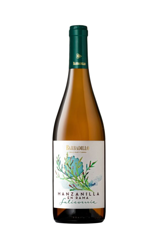 Botella de Manzanilla en rama, por Salicornia, con un precio medio de 25 euros.
