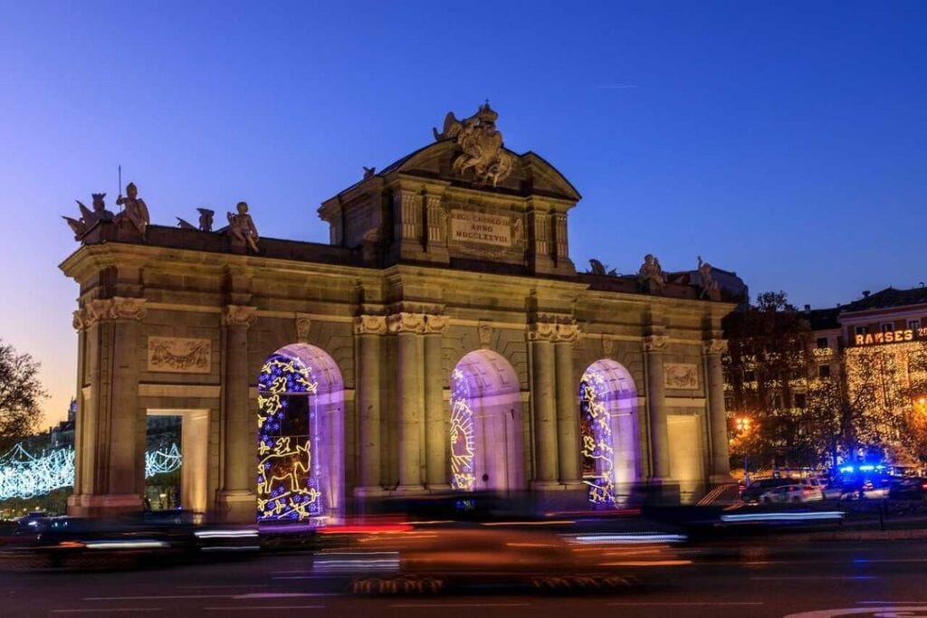 Puerta de Álcala en Navidad en Madrid | Ayuntamiento de Madrid 