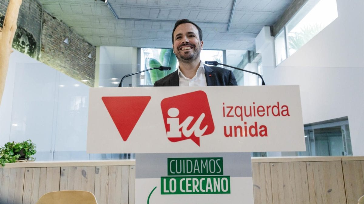 IU reclama que Sumar se construya sin prisas como frente amplio y contando con los partidos