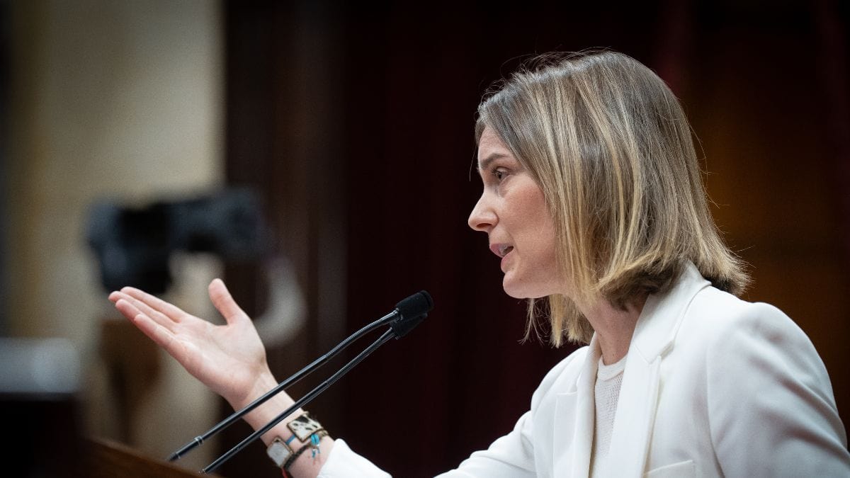 Jéssica Albiach, líder de los comuns, abandona Podemos tras vetar el partido la doble militancia