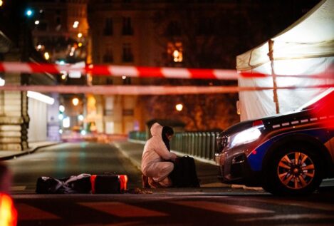 Expertos franceses relacionan al atacante de París con el asesino de Samuel Paty