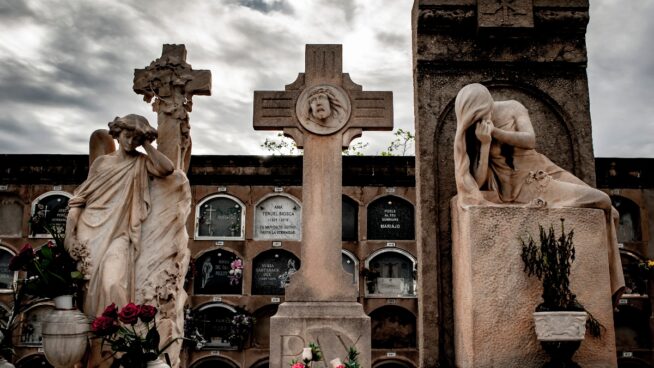 El Govern pide a los municipios crear espacios en los cementerios para entierros musulmanes