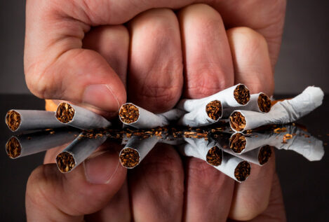 De la realidad a la ficción: conceptos erróneos sobre el hábito de fumar