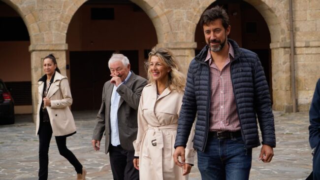 Yolanda Díaz quiere fichar al excandidato de Podemos en Galicia para debilitar a los morados