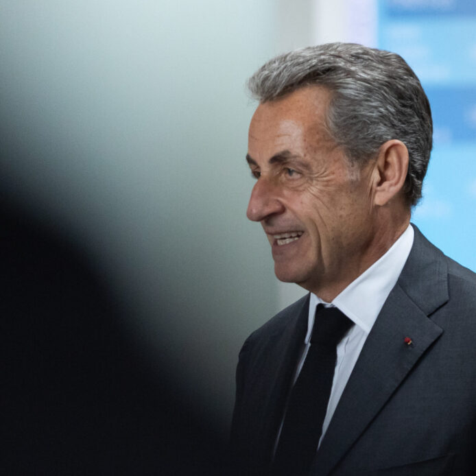 Sarkozy afea la actitud de otros presidentes de Francia hacia España y su «pasividad» con ETA