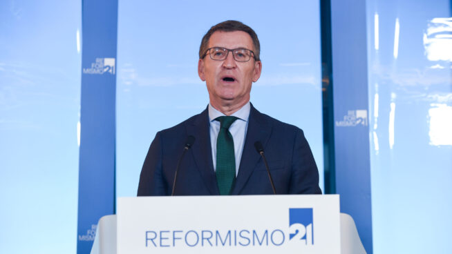 Feijóo asegura que presentará una moción de censura «si la legislatura colapsa»