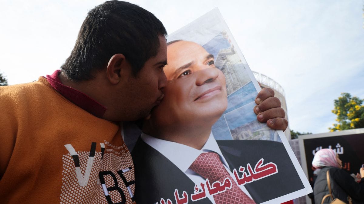 Egipto vota en unas elecciones presidenciales sin rivales de peso para Al Sisi