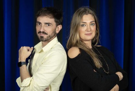 Los presentadores de las uvas en Ferraz: «Somos los Ramonchu y Ana del facherío»
