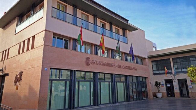La alcaldesa socialista de Cantillana (Sevilla) asigna responsabilidades a una edil del PP