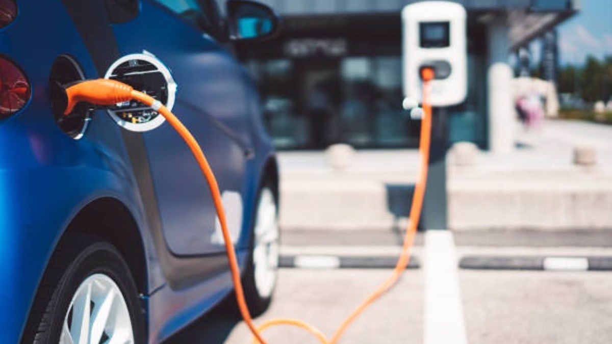 La deducción del IRPF se aplica a vehículos eléctricos comprados a plazos hasta 2026