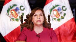 La oposición peruana presenta una moción de censura contra la presidenta Dina Boluarte