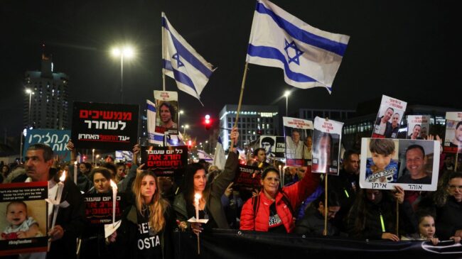 Israel reconoce que los tres rehenes que mató por error en Gaza llevaban una bandera blanca