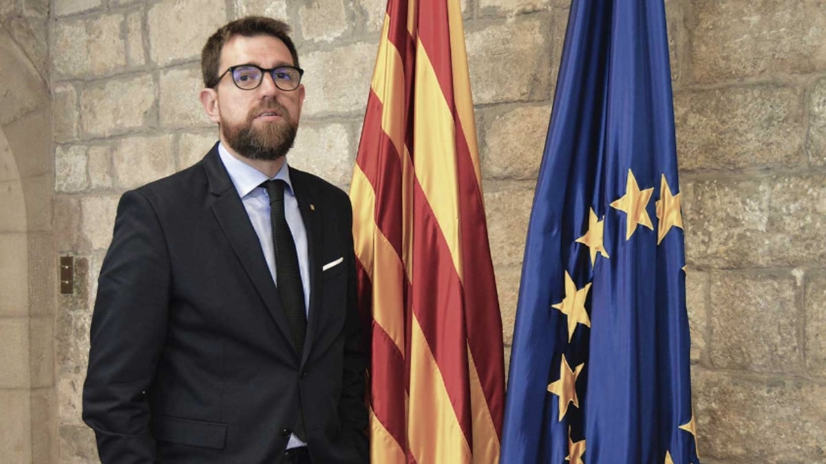 Lo de EFE ya pasa en Cataluña: un alto cargo del Govern dirige la agencia catalana de noticias