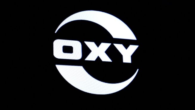 Occidental se hace con CrownRock por 11.146 millones y sigue la estela de Exxon y Chevron