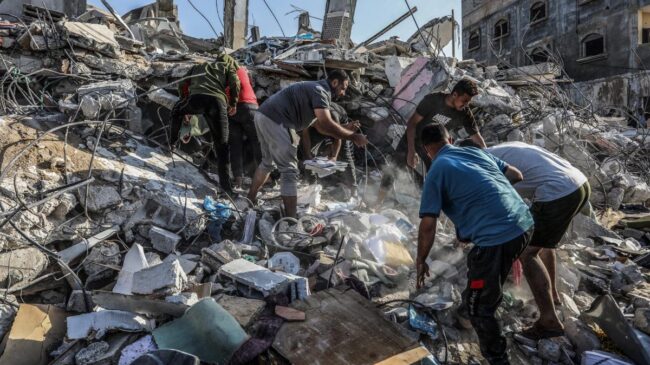 Israel anuncia un alto al fuego temporal en Rafá para que los civiles puedan coger suministros