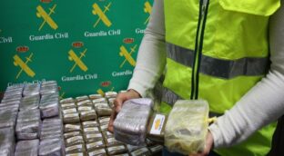 ¿Se evitaría el narcotráfico con la legalización de las drogas?