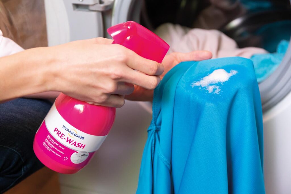 Spray antimanchas de pre lavado de la marca Stanhome