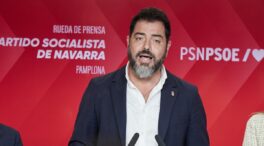 La renuncia de dos ediles del PSN aboca a una ajustada votación en la moción de Pamplona