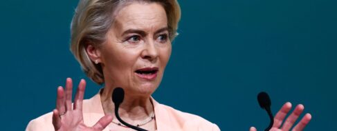 La Comisión Europea confirma 11.977 muertes «espontáneas» tras la vacuna contra la covid-19