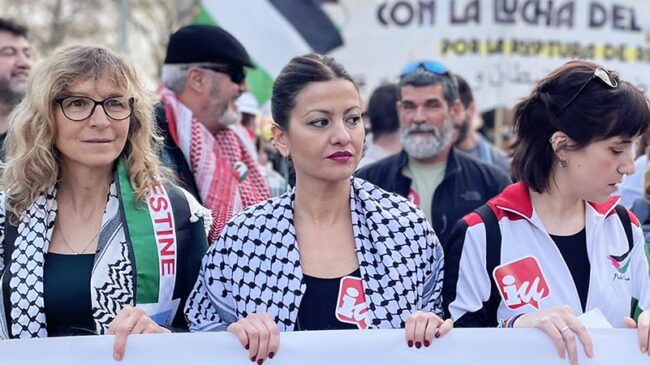 La ministra Sira Rego participó en la marcha propalestina organizada por terroristas