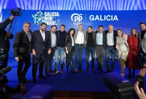 Mañueco señala desde Galicia la necesidad de un Gobierno fuerte del PP con Alfonso Rueda