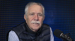 Podcast | Fuera de micrófono con Antonio Pérez Henares