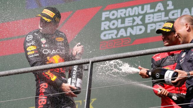 La larga historia que une la Fórmula 1 con el champán
