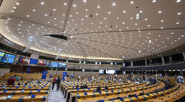 La Eurocámara encarga a sus comisiones de Justicia y Economía examinar la ley de amnistía
