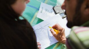 La continuidad de los docentes es clave para detectar a alumnos en riesgo de abandono