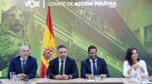 Abascal blindará aún más su núcleo duro frente al sector crítico en la asamblea general de Vox