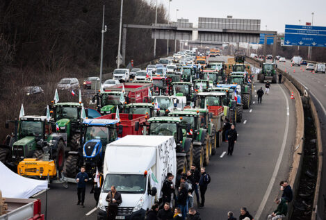 Las protestas de los agricultores franceses, en imágenes