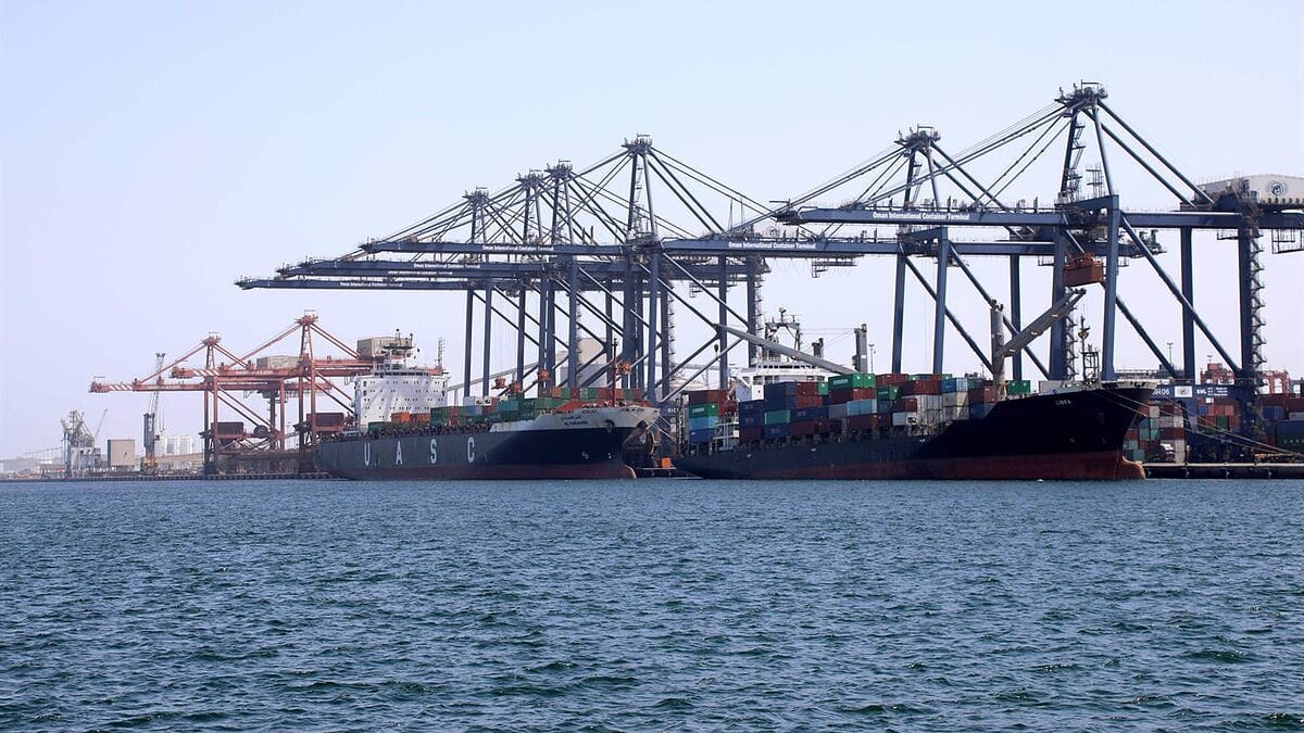 Irán confirma la incautación de un buque estadounidense en el golfo de Omán