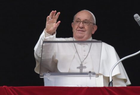 El Papa Francisco: «El placer sexual, que es un don de Dios, está minado por la pornografía»