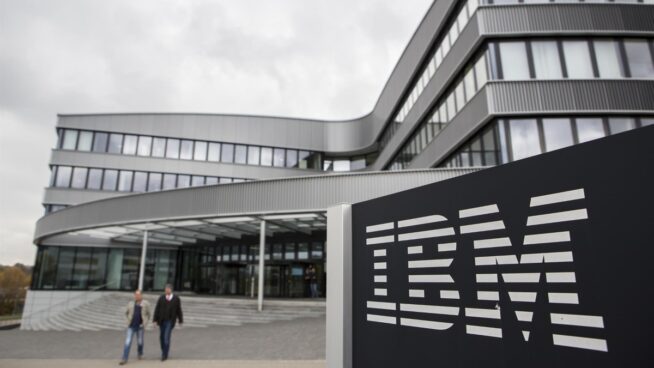 IBM cuadruplica su beneficio en 2023 por el tirón de la Inteligencia Artificial y la nube