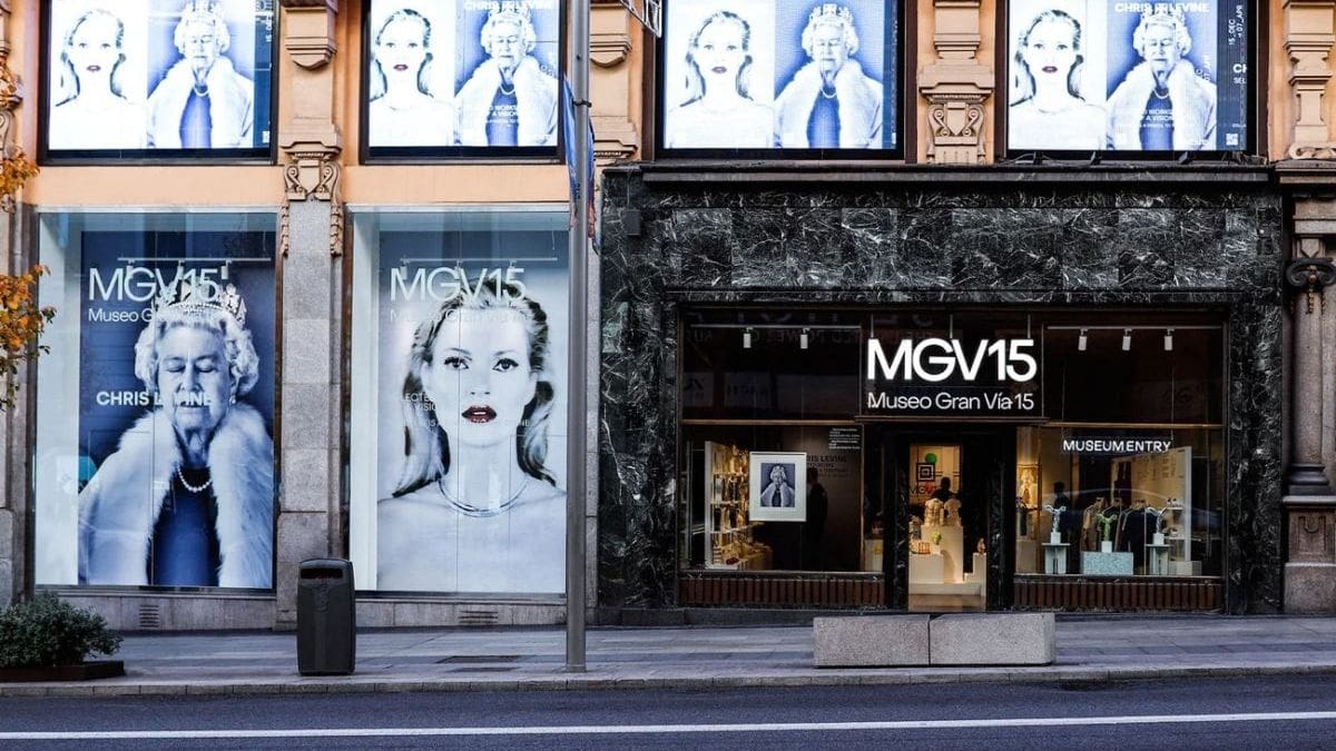 Kate Moss: medio siglo de ‘Luz Pura’ de Chris Levine en directo en Madrid
