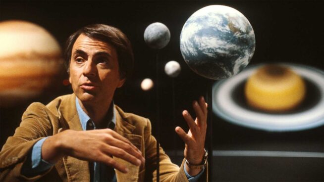 Carl Sagan, un viajero en el océano cósmico